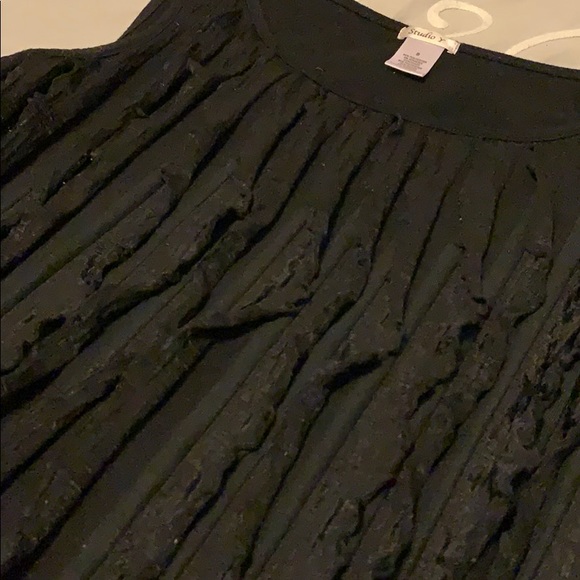 Maurice’s Ruffle Top - Picture 3 of 4